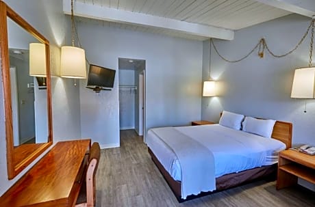 Superior Queen Room