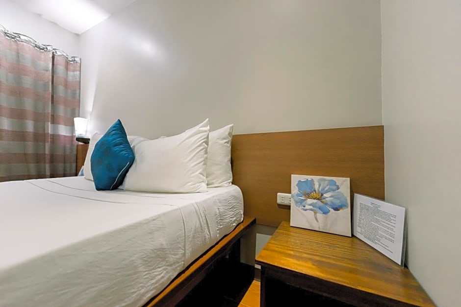 Madonna Hometel and Suites