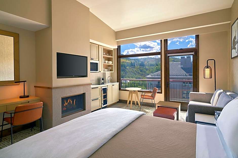Photo 1 of 3 of Studio 1 King Bed with Sofabed Suite, Valley View, Balcony