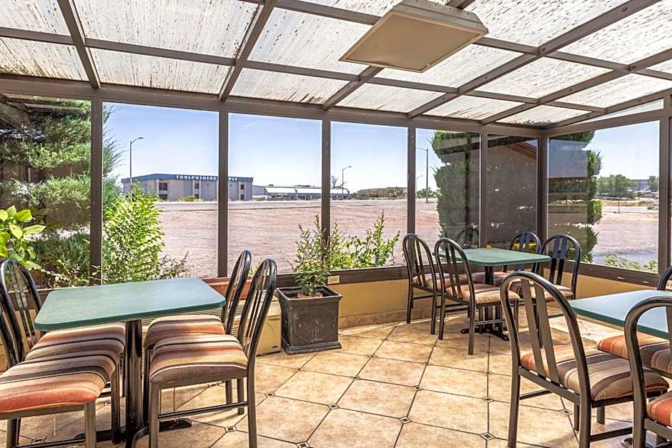 Rodeway Inn Farmington