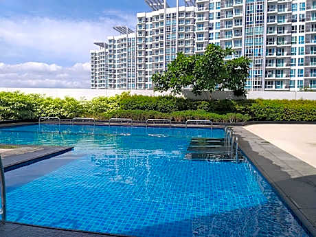 Mactan Newtown with Sun Set and Garden View