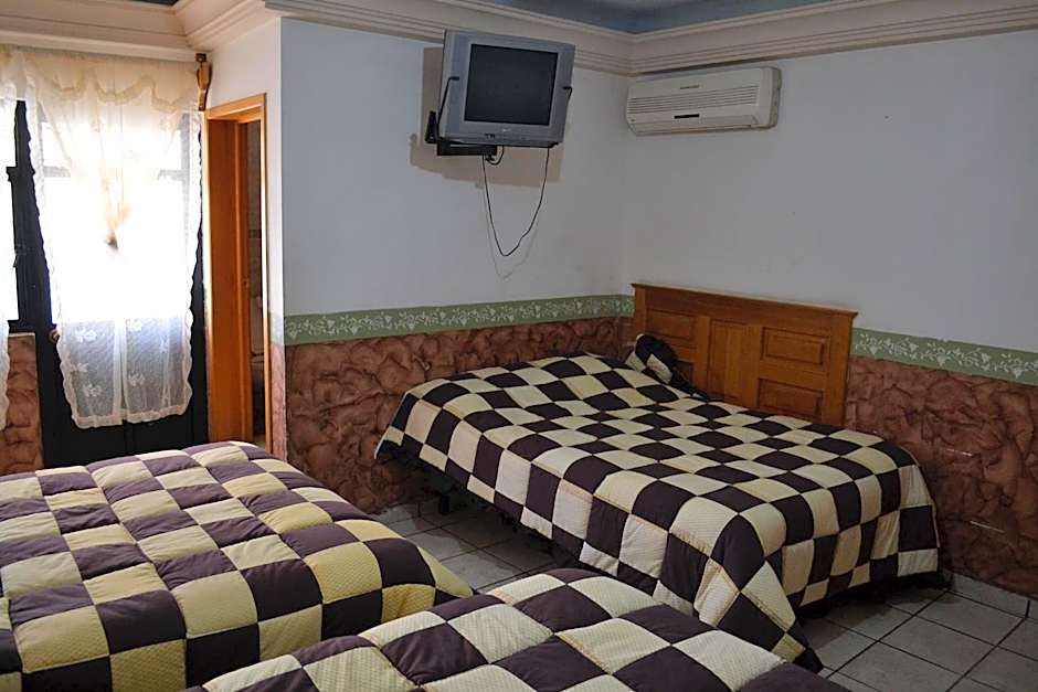 Hotel Senorial