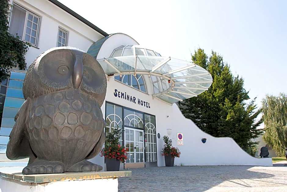 Seminarhotel Göttlesbrunn