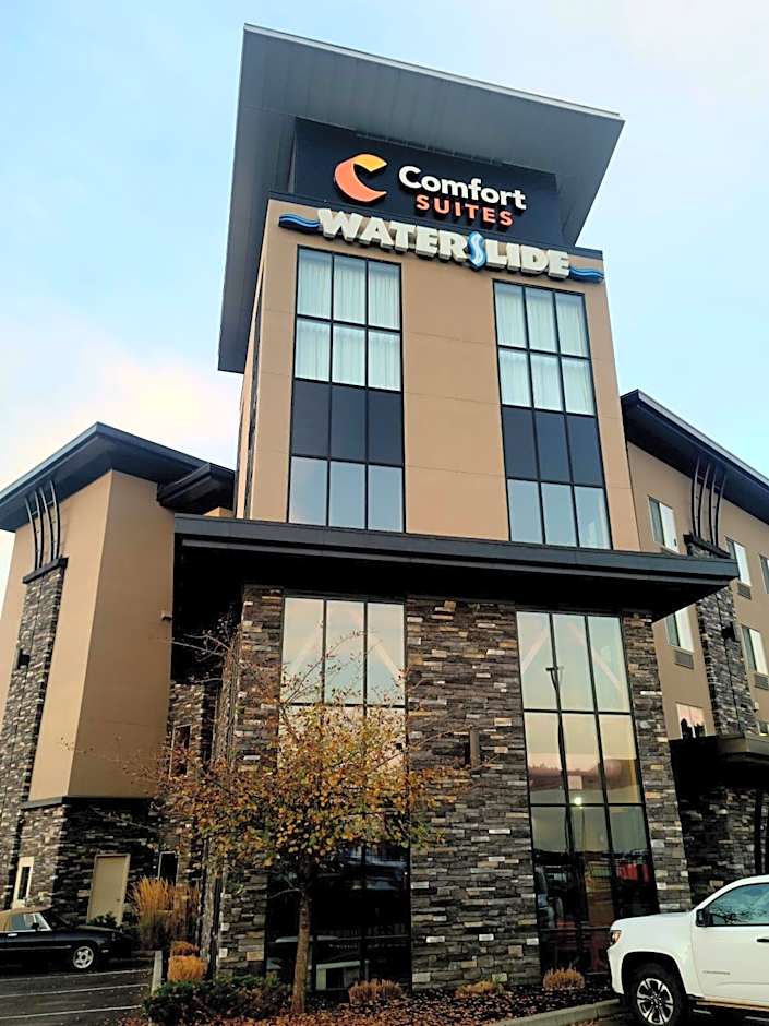 Comfort Suites Kelowna