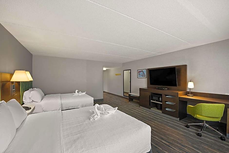 Hampton Inn By Hilton Poughkeepsie