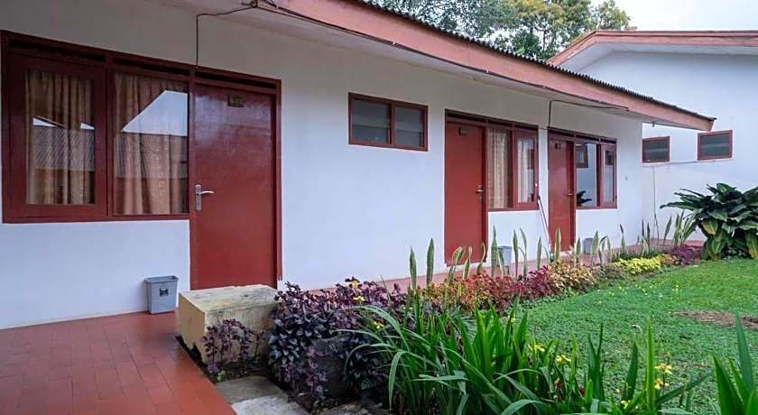 Burangrang Village Mitra by RedDoorz – Bogor, PA