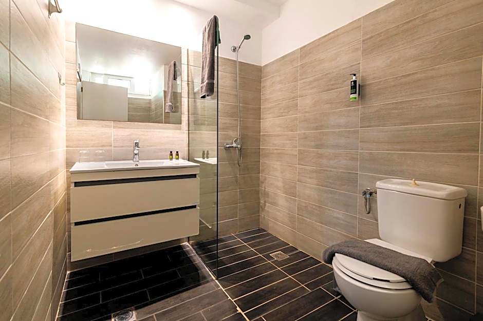 Lefka Hotel & Apartments
