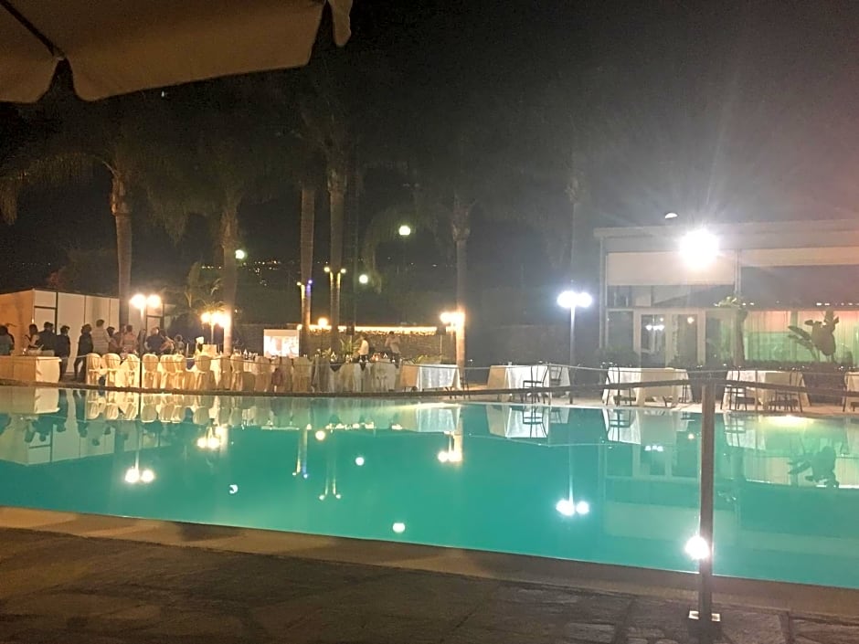 Atlantis Palace Hotel