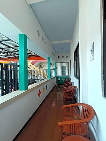 YUTAKA Inn Stasiun Kota Madiun