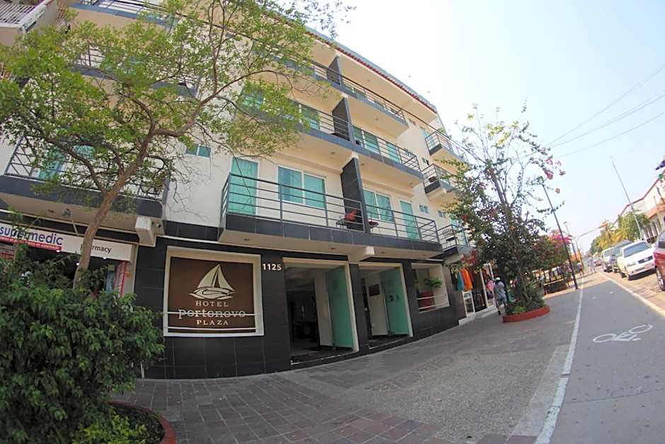 Hotel Portonovo Plaza Malecon
