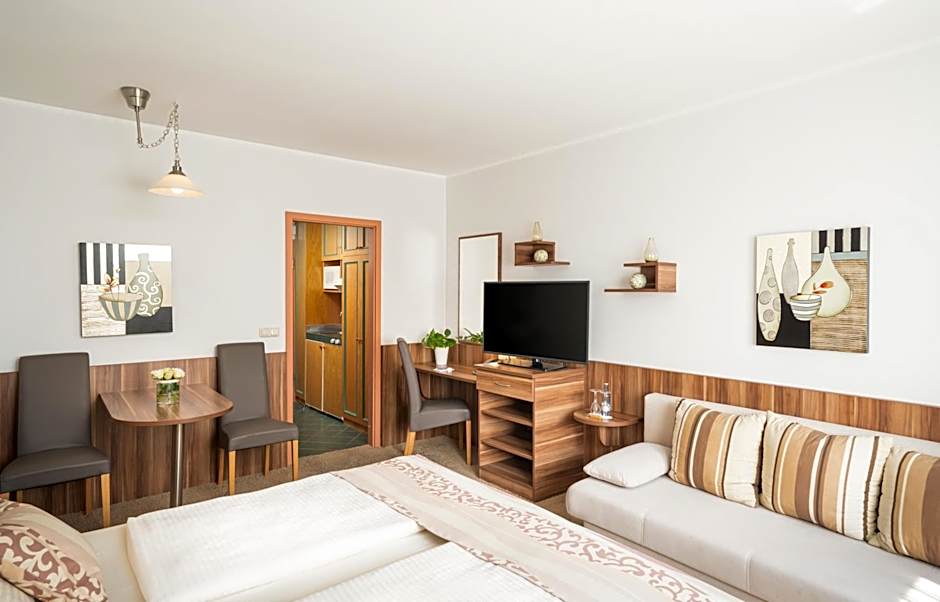 QU Hotel, Trademark Collection by Wyndham