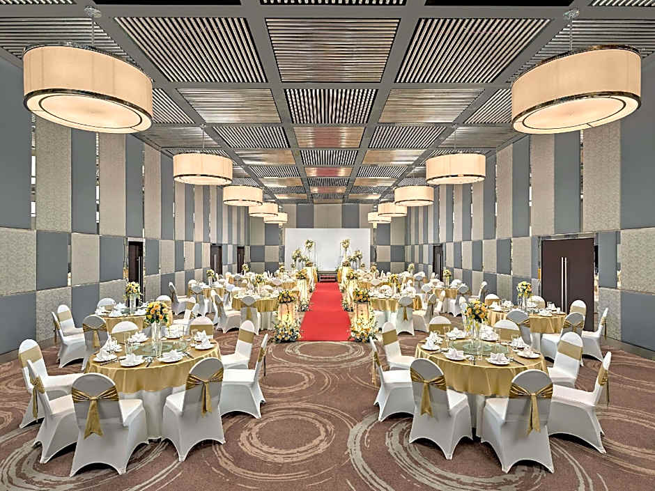 Novotel Saigon Centre Hotel