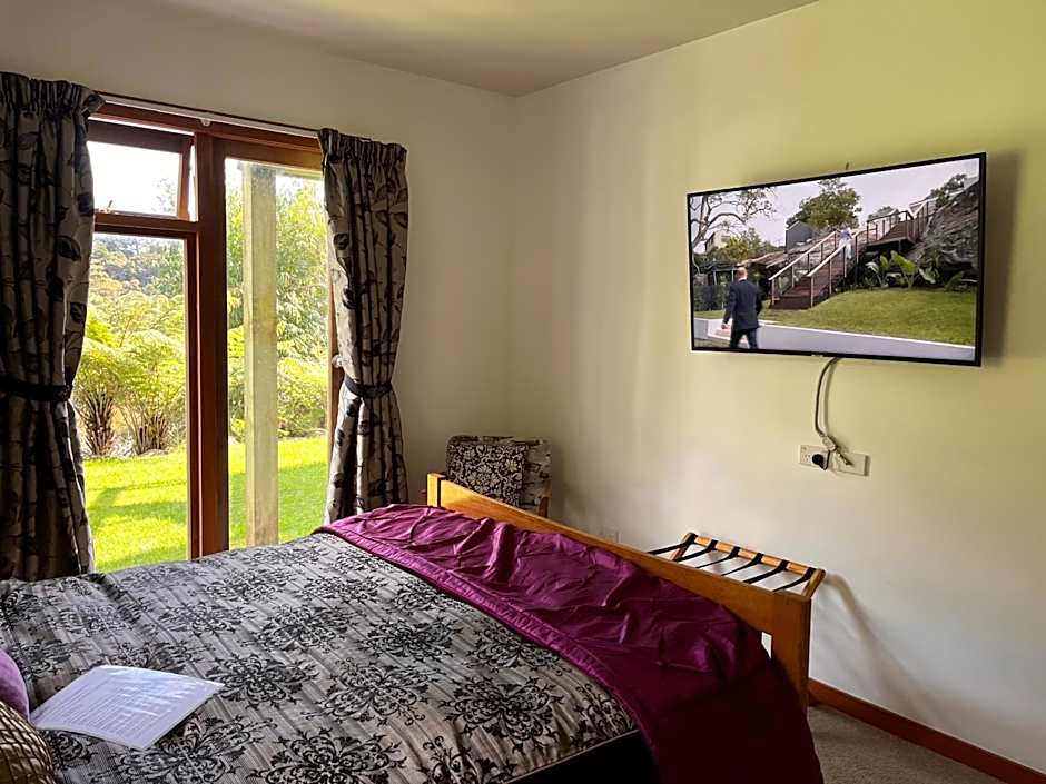 Waiotahi Valley Lodge