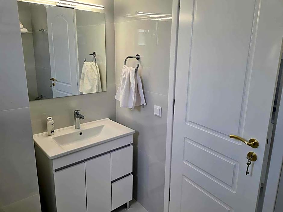 NN Rooms and Suites near Athens Airport