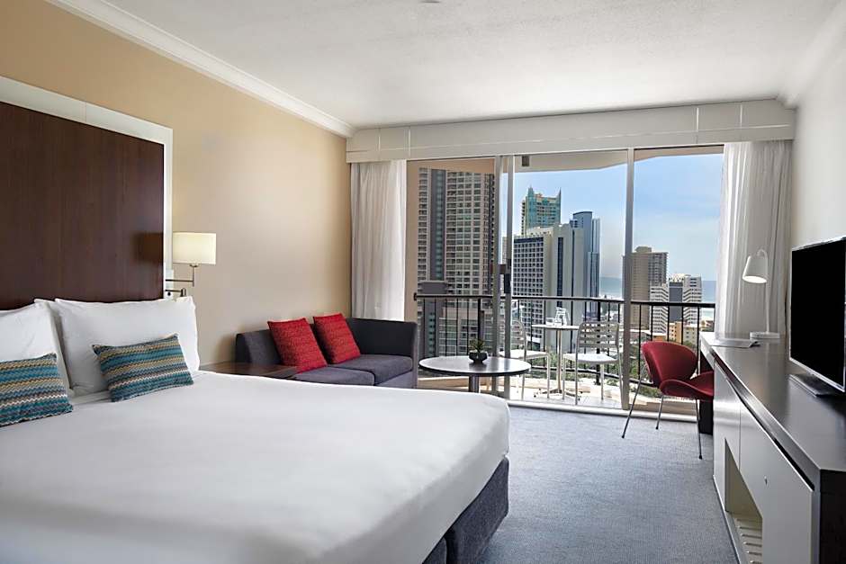 Mantra on View Hotel
