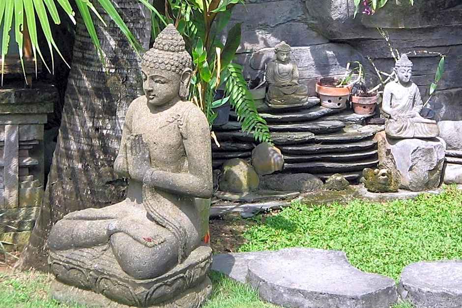 Puri Ayu
