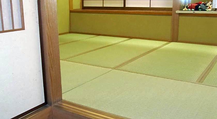 Dyeing and Hostel Nakashimaya - Female only