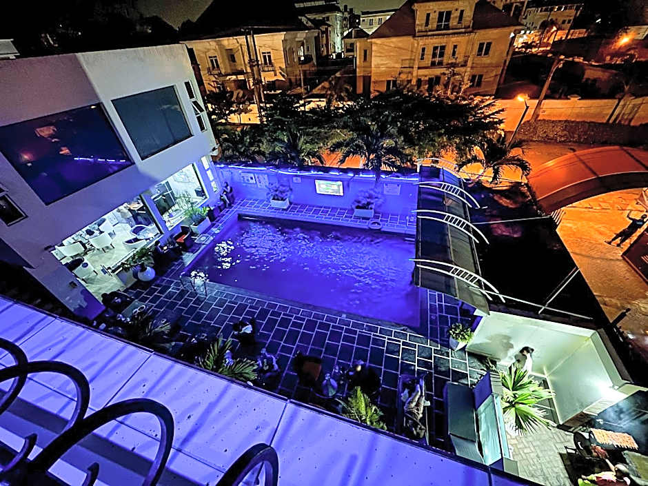 Parkview Astoria Hotel