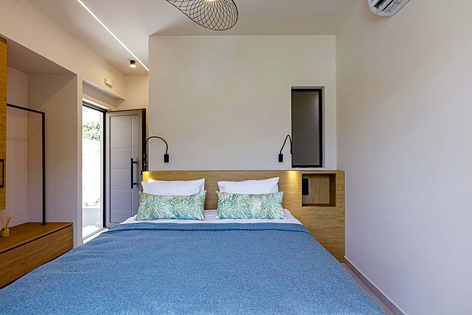 Mira Mare Luxury Residence