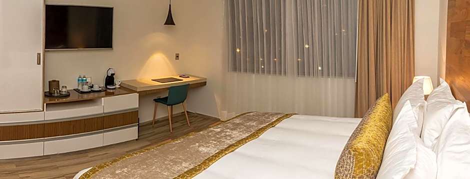 Foto 1 daripada 8 — Standard 1 Queen Bed