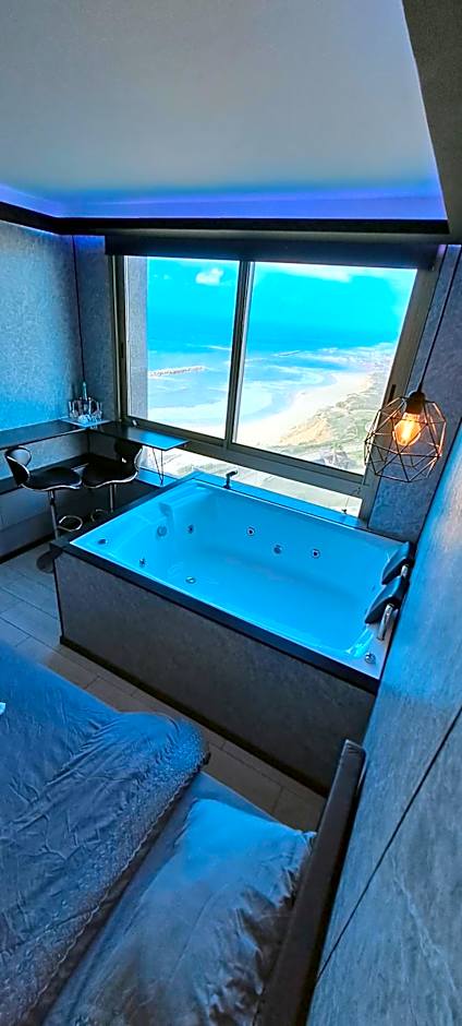 מלון כרמל/מגדל C