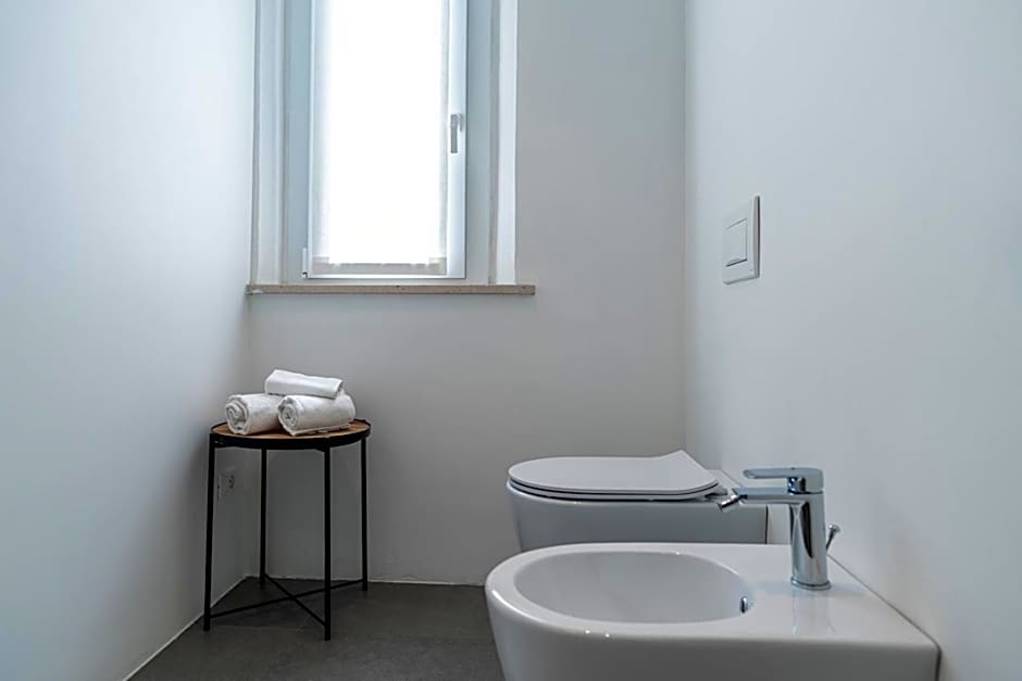 Amare Suite & Apartments