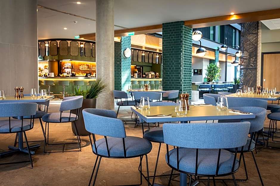 Holiday Inn London-Heathrow Bath Road By IHG