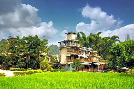 Moondance Boutique Resort