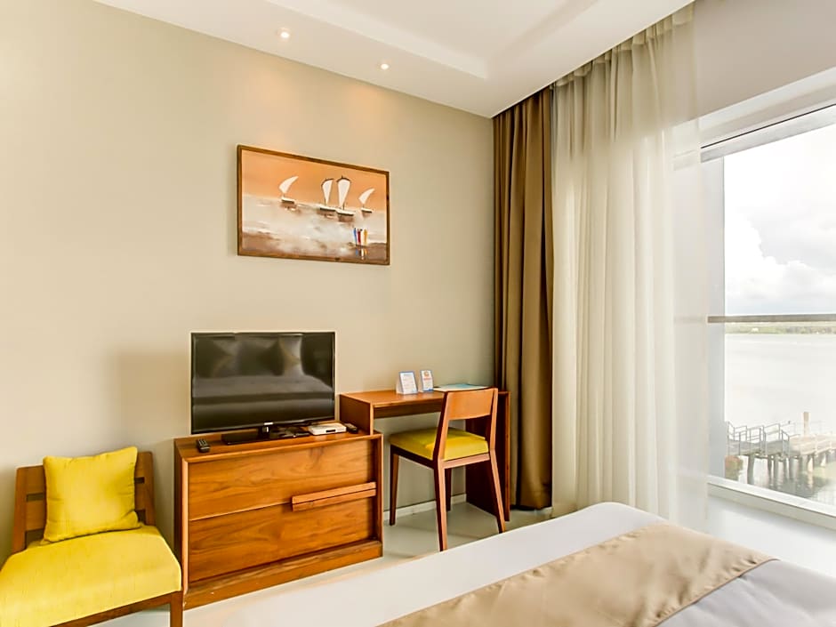 Kent Baywatch Suites