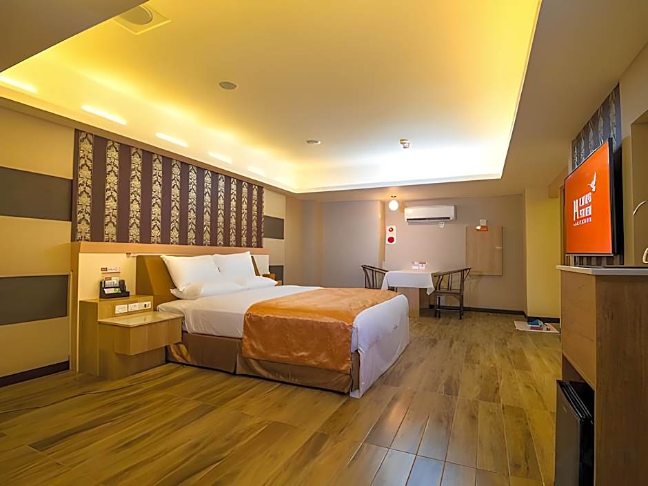 M Garden Business Hotel