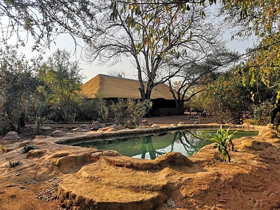 Nthakeni Bush & River Camp