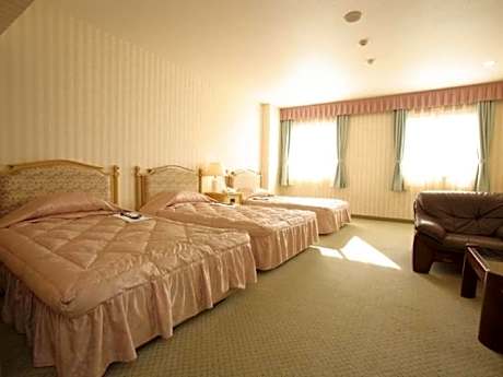 Triple Room - Non-Smoking