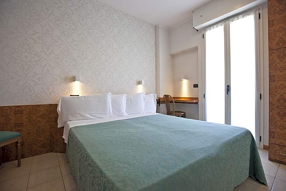 Hotel Aurora