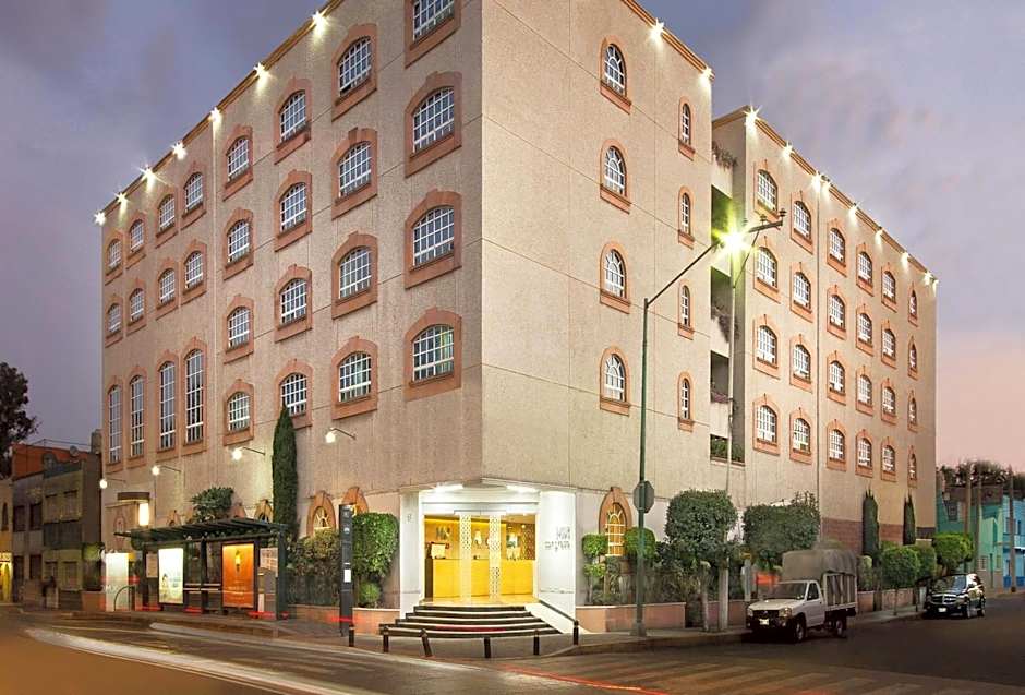 Hotel MX congreso CDMX, Trademark Collection by Wyndham