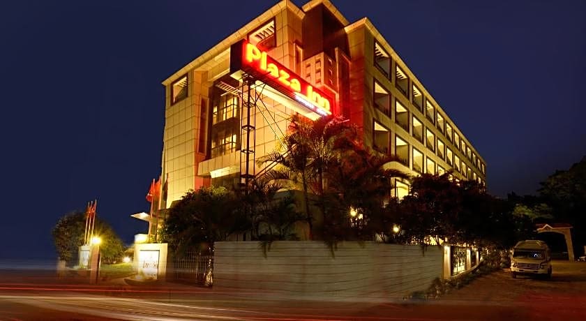 Plaza Inn Business Hotel