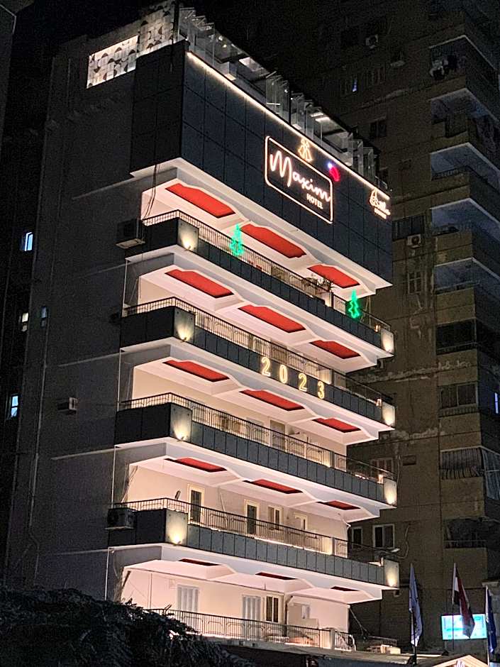 Maxim Hotel