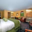Quality Inn & Suites Grinnell near University