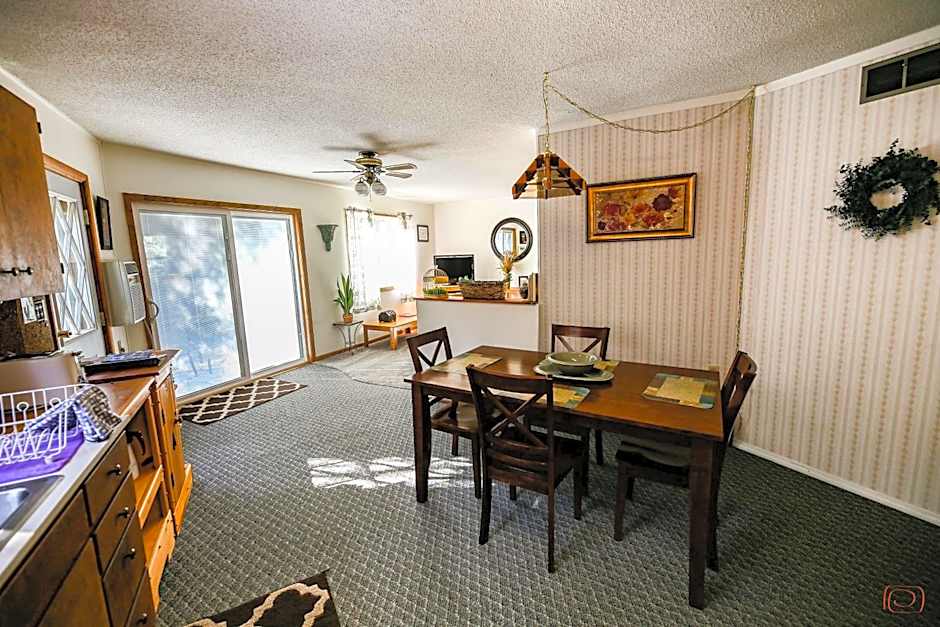 The Pines Country Inn