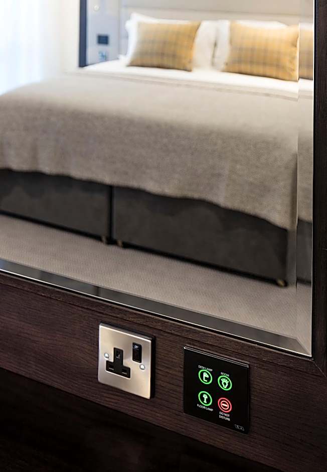 The Address Connolly