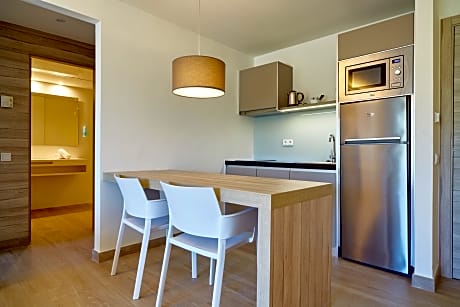 LATERAL SUITE 2 ADULTS