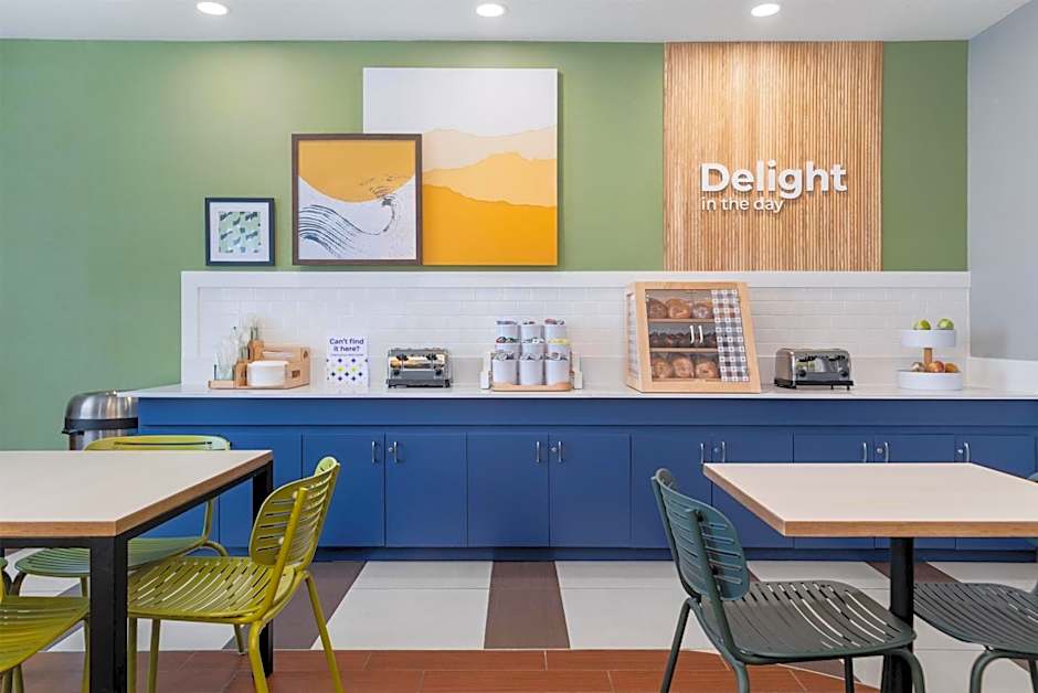 Spark by Hilton Indianapolis Northeast Fishers