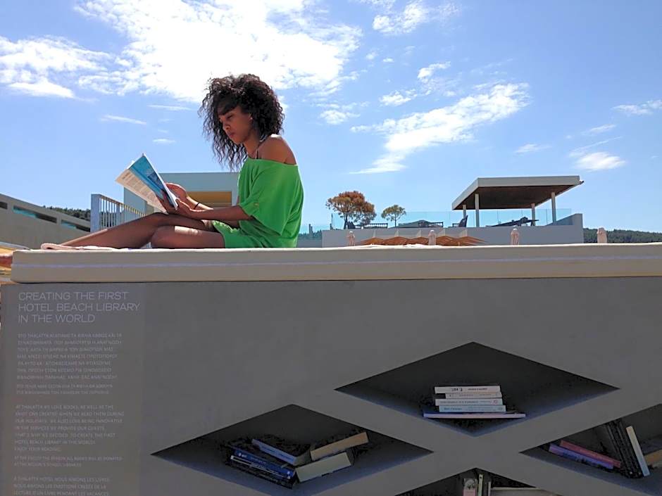 Thalatta Seaside Hotel