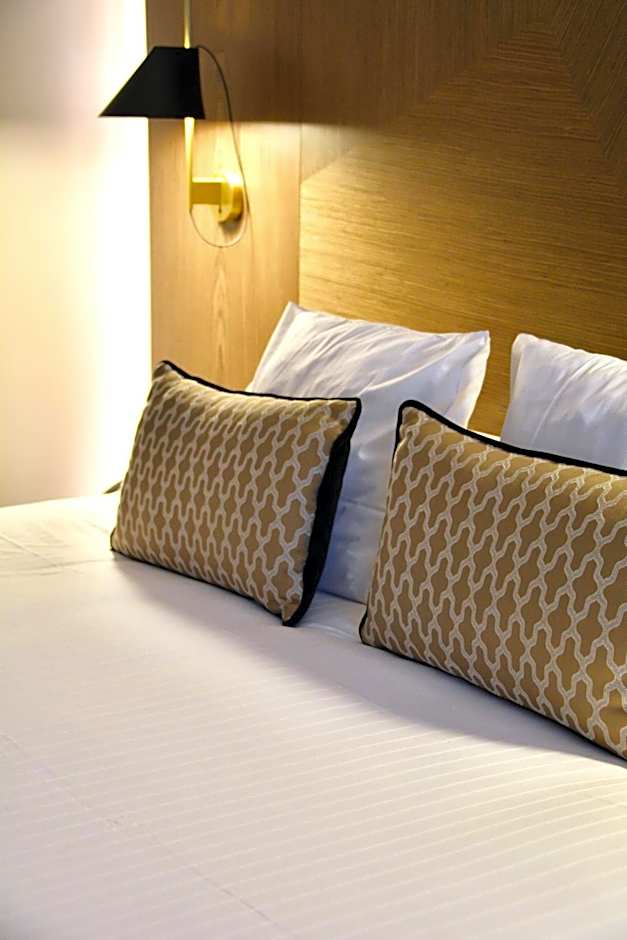 Chateau Belmont Tours by The Crest Collection