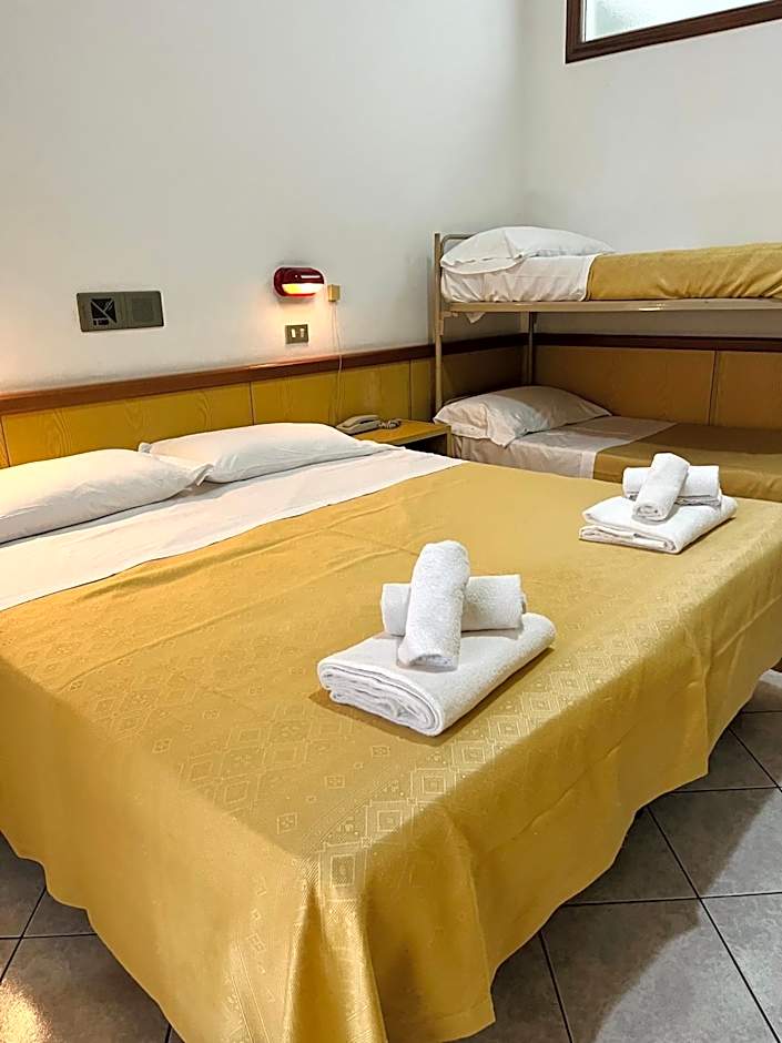 Hotel Columbia Frontemare