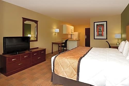 Extended Stay America Suites - Los Angeles - LAX Airport