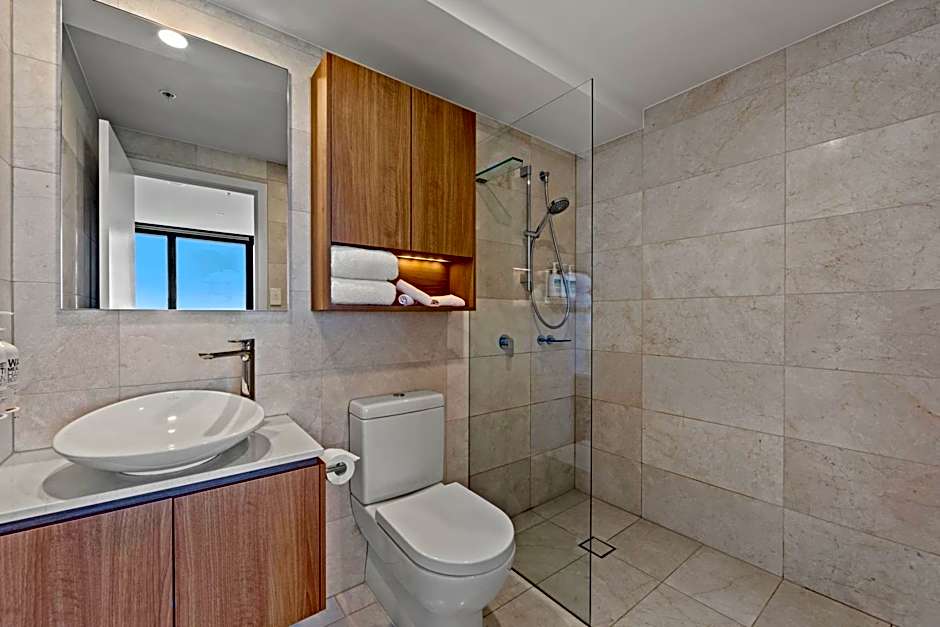 Brisbane Skytower by CLLIX