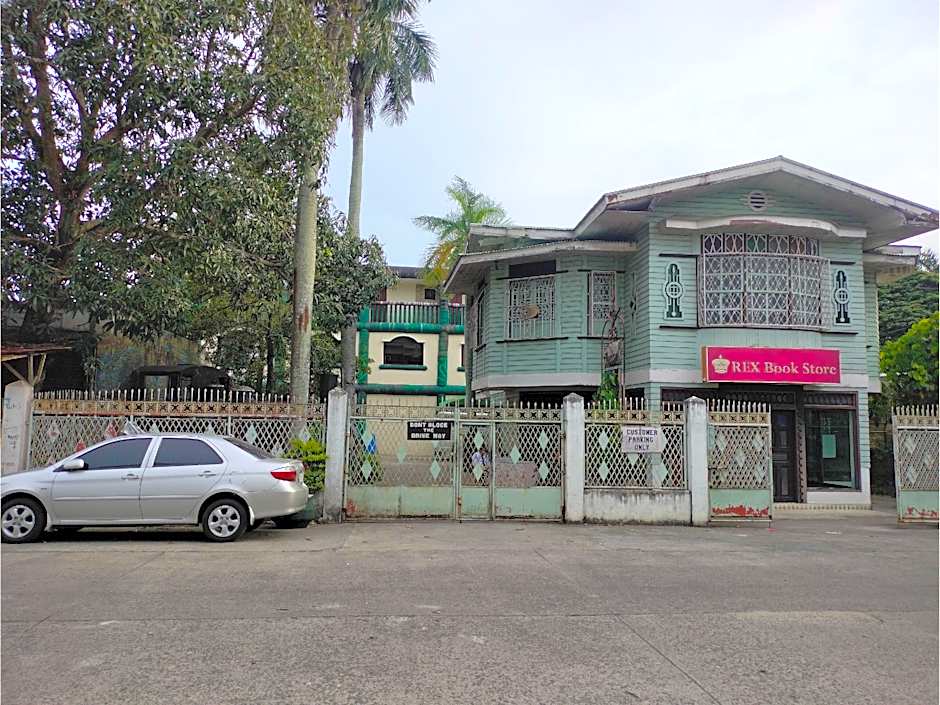 OYO 800 DDD Habitat Dormtel Bacolod 