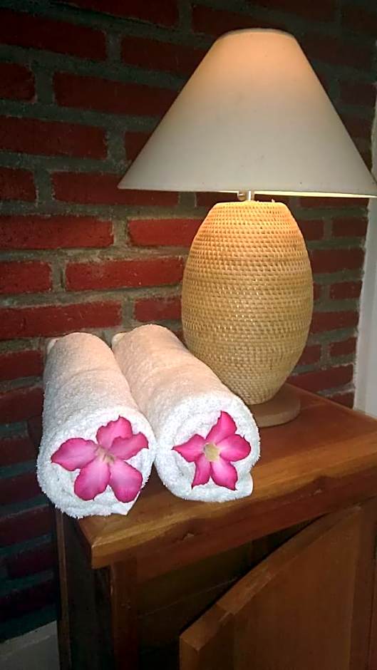 Bungalow And Restaurant Anda