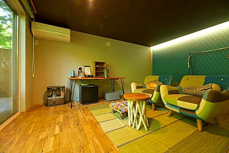 Little Garden (Maisonette + Wood Terrace with Outside Hot Spring)