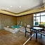 Best Western Plus Lakeview Hotel